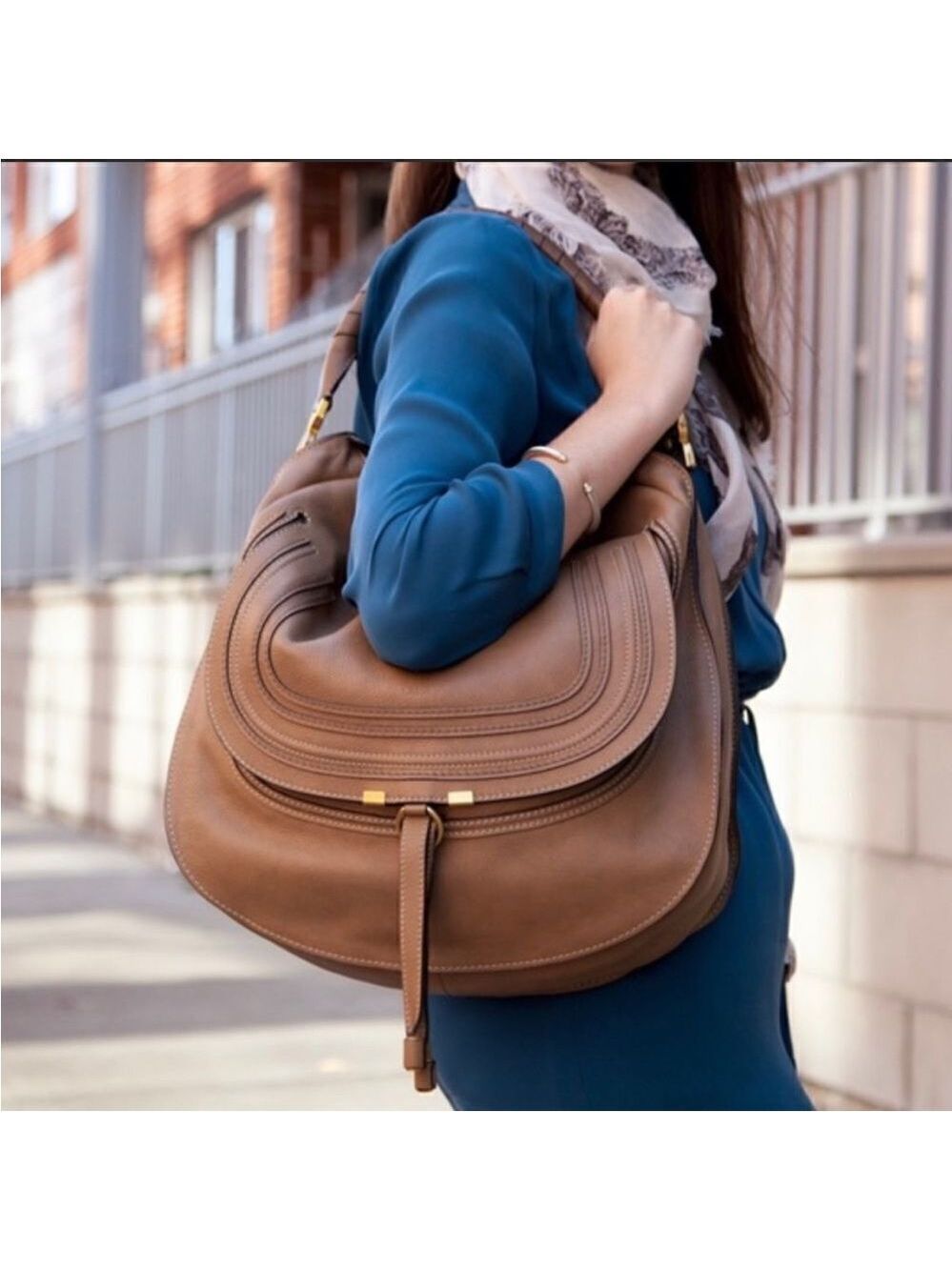Chloe Marcie Large Hobo Leather Shoulder Bag - Picture 2 of 16